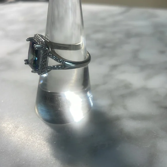 Large Mystic Topaz gemstone ring size 7 - Picture 7 of 10